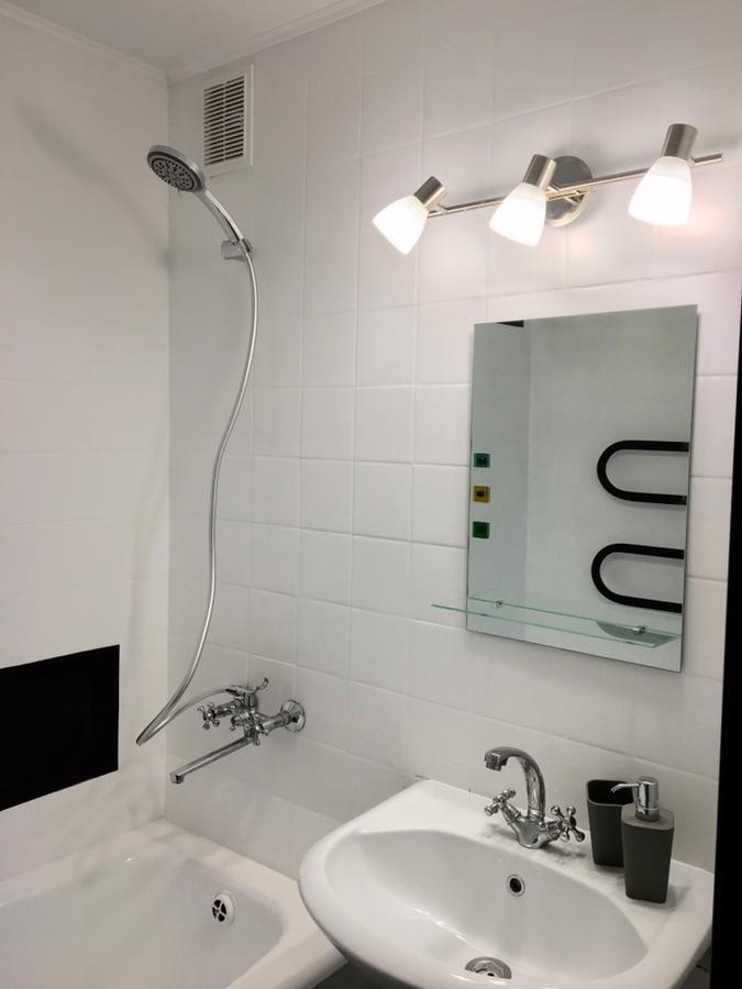 Prado 333 Apartment Киев Екстериор снимка