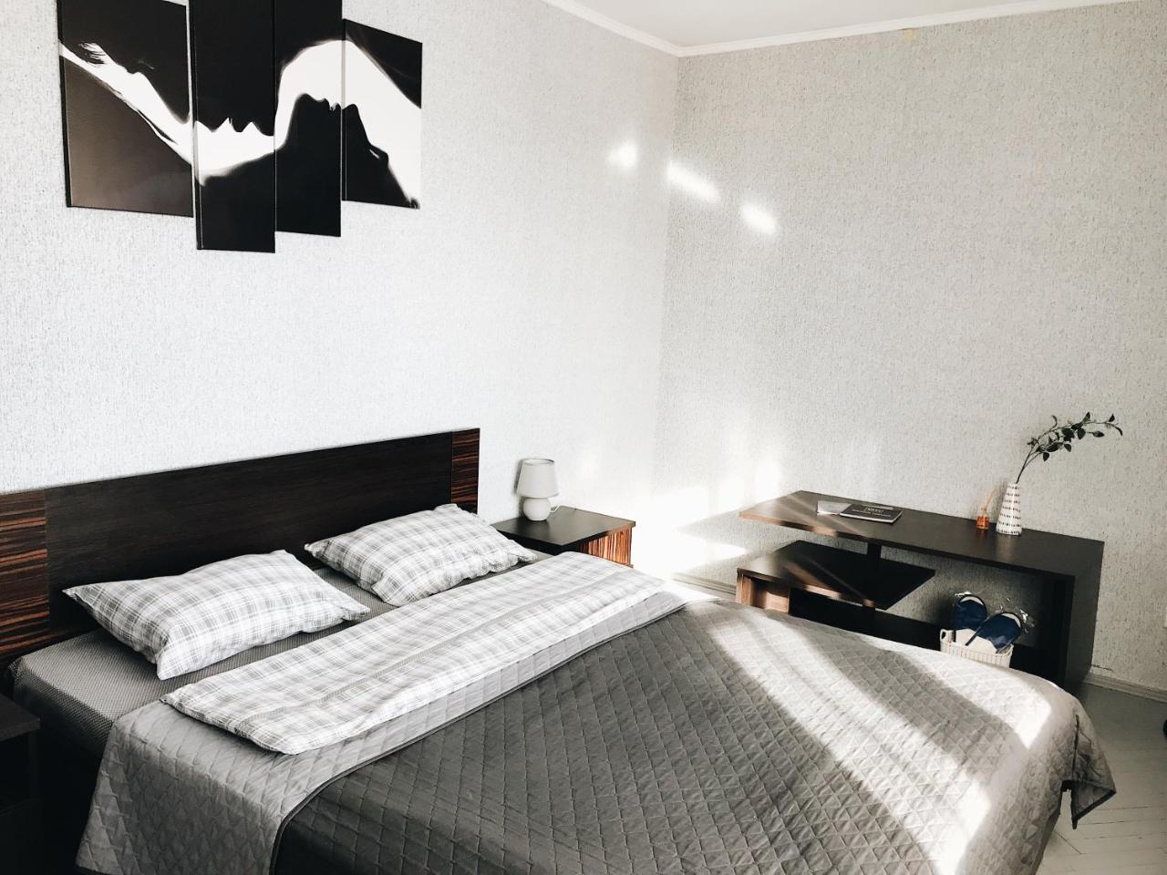 Prado 333 Apartment Киев Екстериор снимка