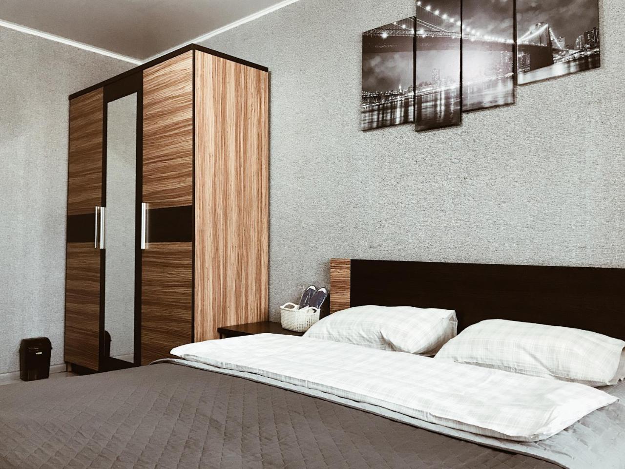 Prado 333 Apartment Киев Екстериор снимка